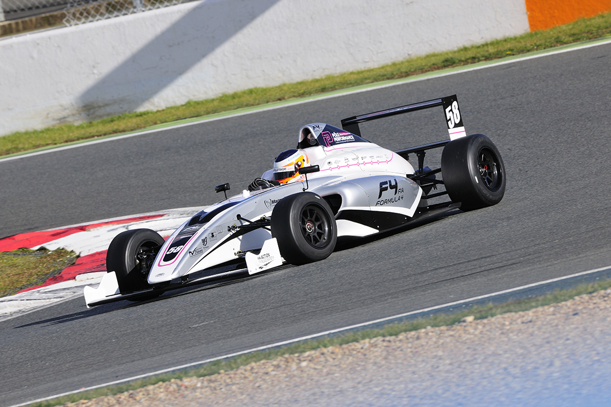 Mygale F4