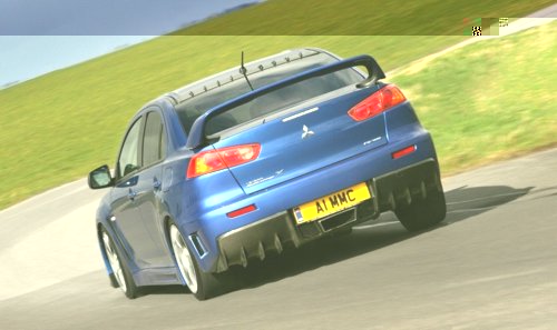 Mitsubishi Lancer Evolution X FQ-400 - Trasera